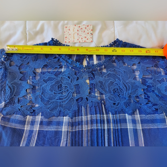 Free People darling Diana blur and whote pace top in Navy (XS) 💙❤️ - Picture 11 of 17